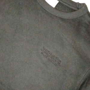 H&M Black Pullover Sweater in Black in Small